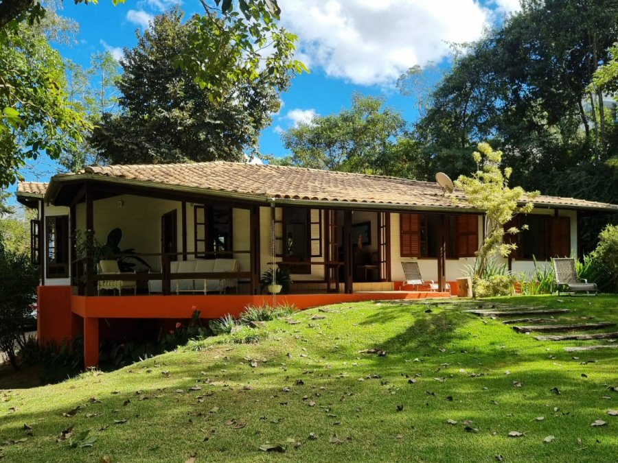 Venda de Casas no Condomínio Canto das Águas